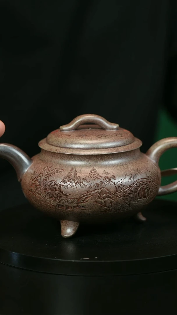 茶壶紫砂四**家H2244李小琴段泥三足圆炉