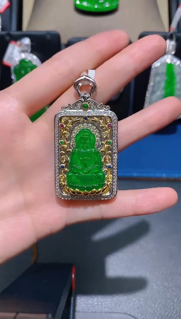 【闪购商品】翡翠颈饰未镶嵌天然A货翡翠03