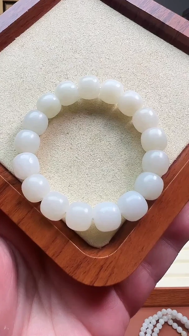 未镶嵌手串和田玉12mm左右白玉老型单圈