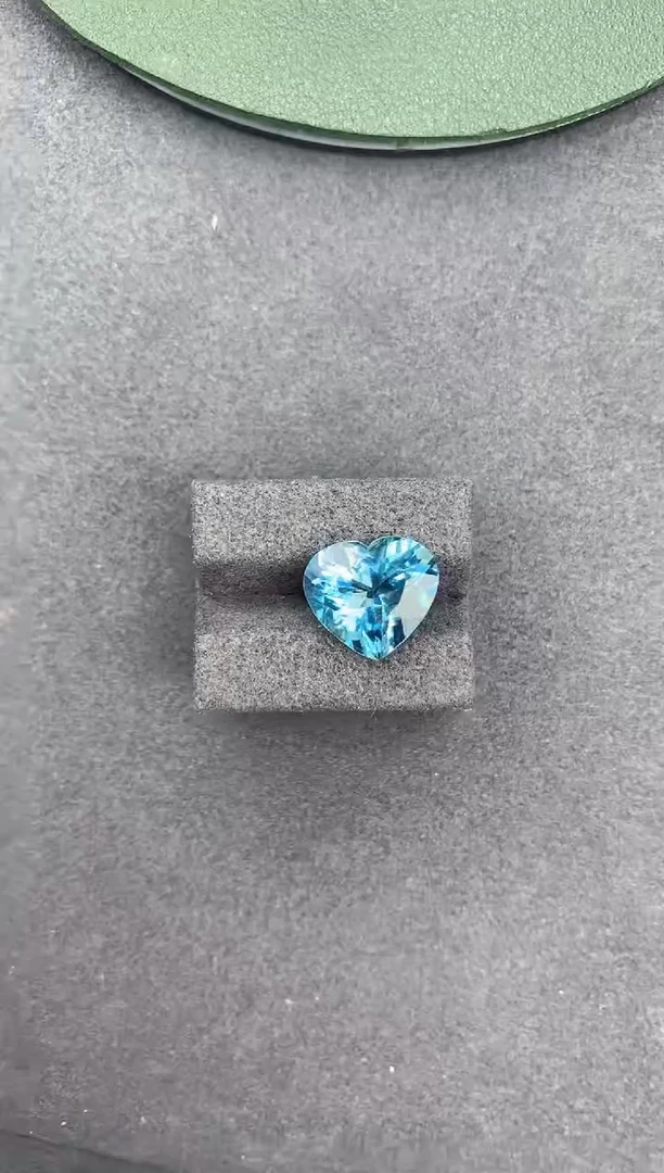 【闪购商品】海蓝宝石裸石未镶嵌6.5ct海蓝宝