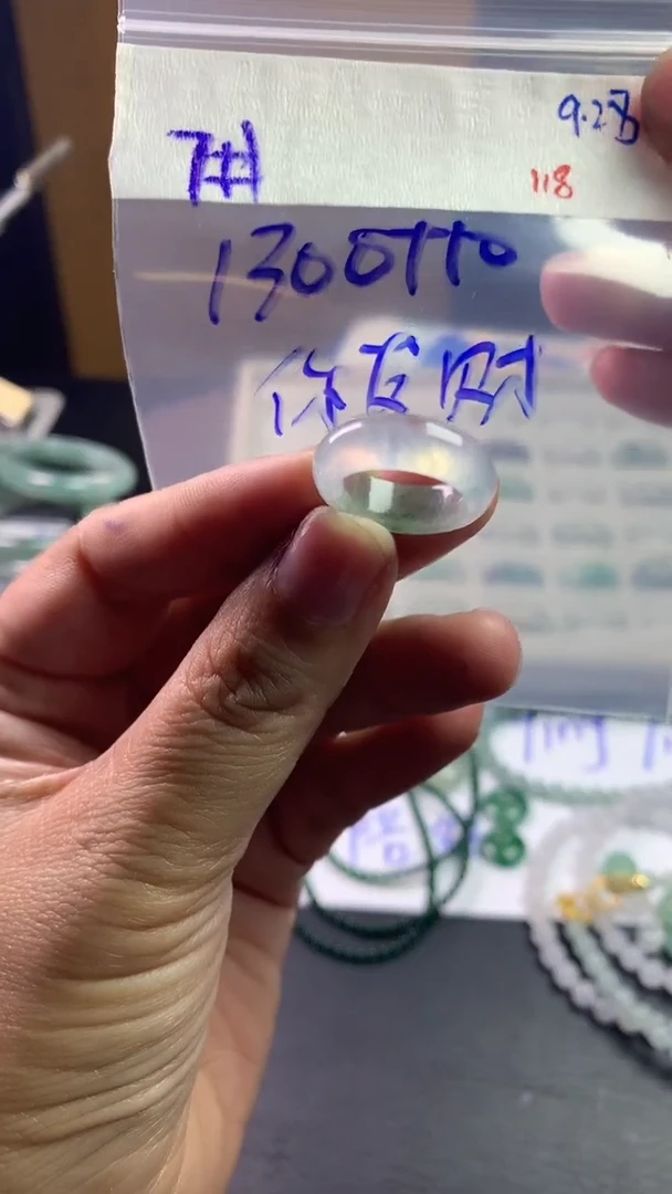 未镶嵌定制翡翠向**?毛货需精细抛光拍一发一