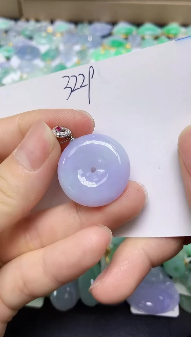 翡翠未镶嵌颈饰 天然缅甸翡翠A货