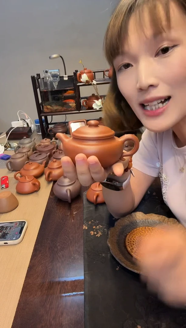 茶壶紫砂日****人微瑕朱泥仿古壶