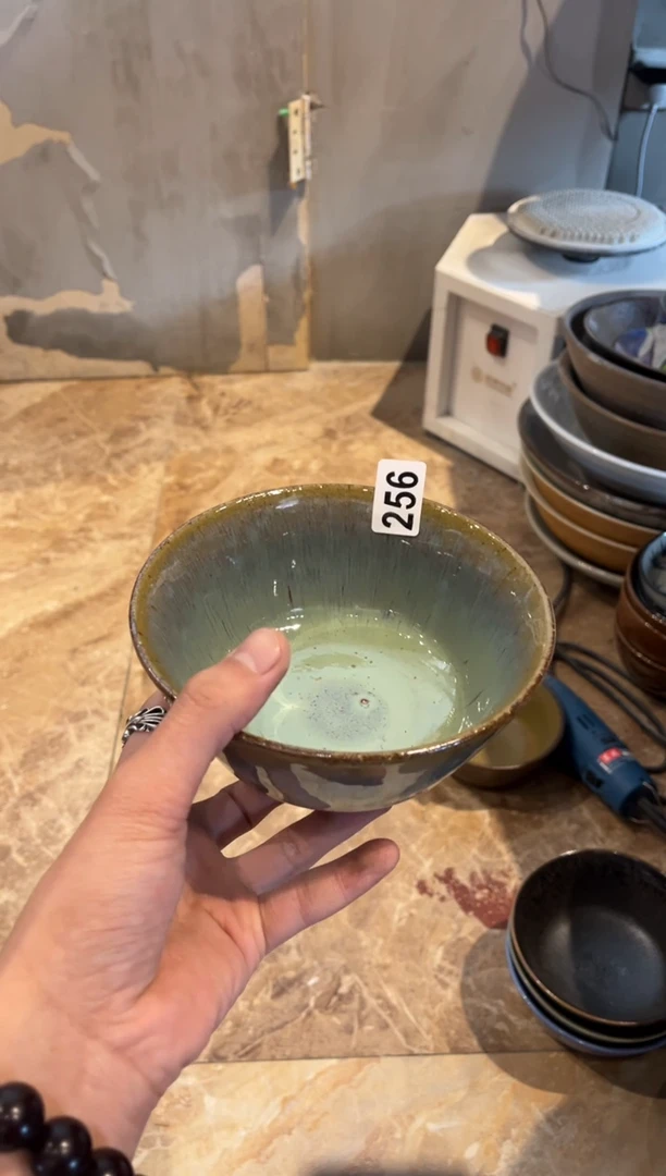 【闪购商品】瓷片256，4只陶泥蓝马蹄碗粥碗