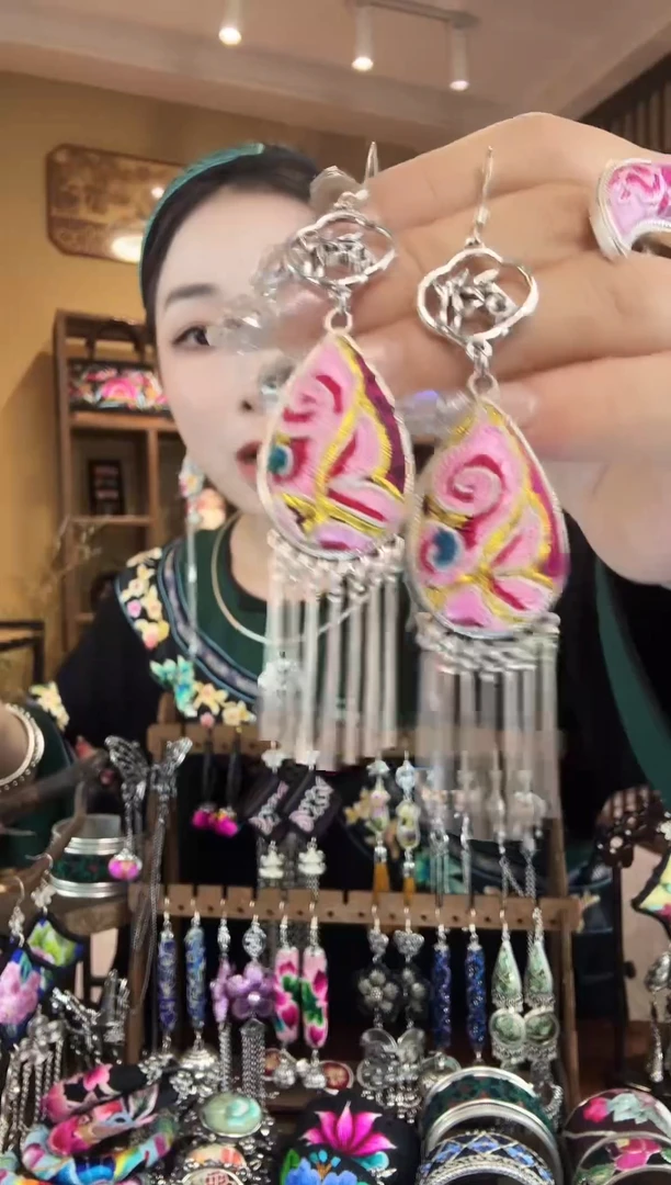 刺绣非遗刺绣民族风饰品