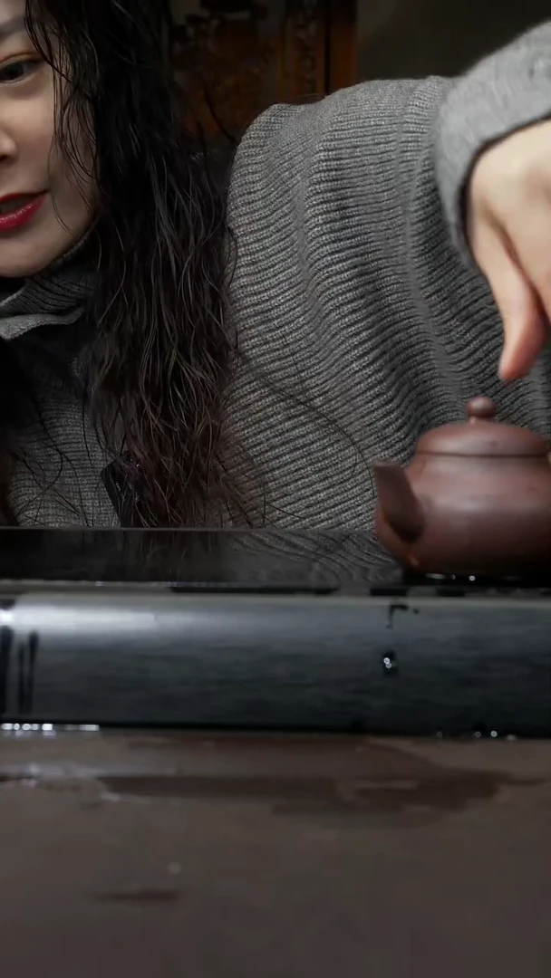 【闪购商品】紫砂茶壶底槽清 梨形 140cc 036