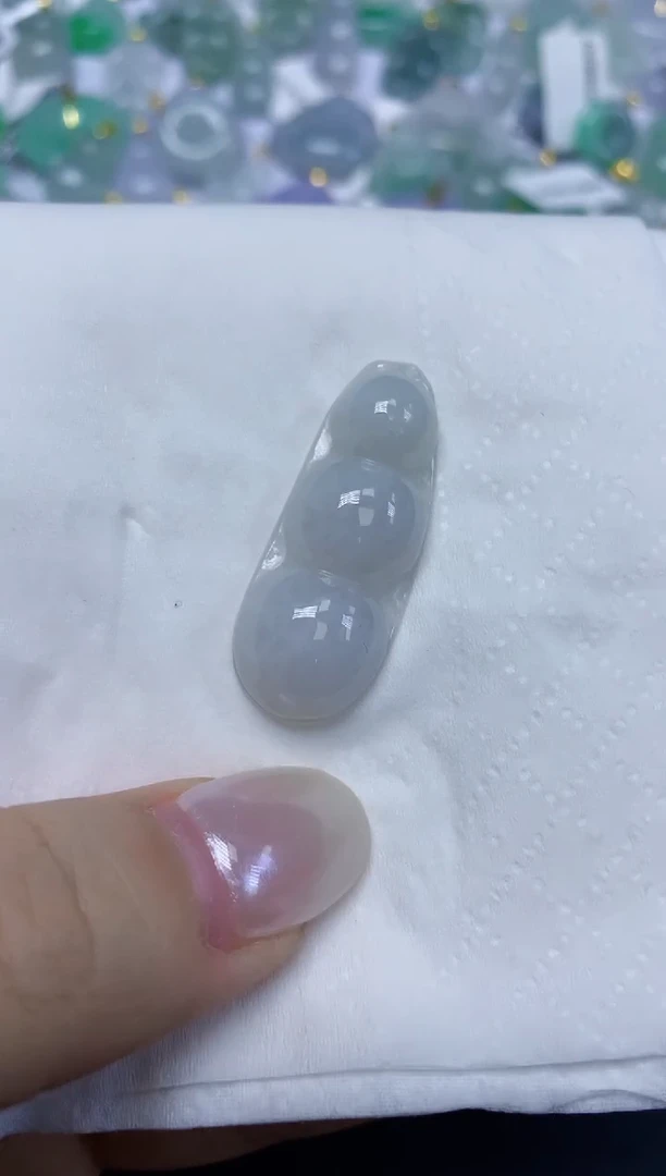 翡翠未镶嵌颈饰天然缅甸翡翠A货