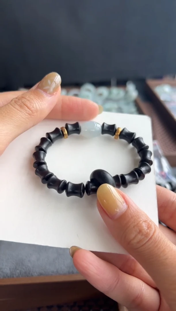 【闪购商品】翡翠手串未镶嵌416买断