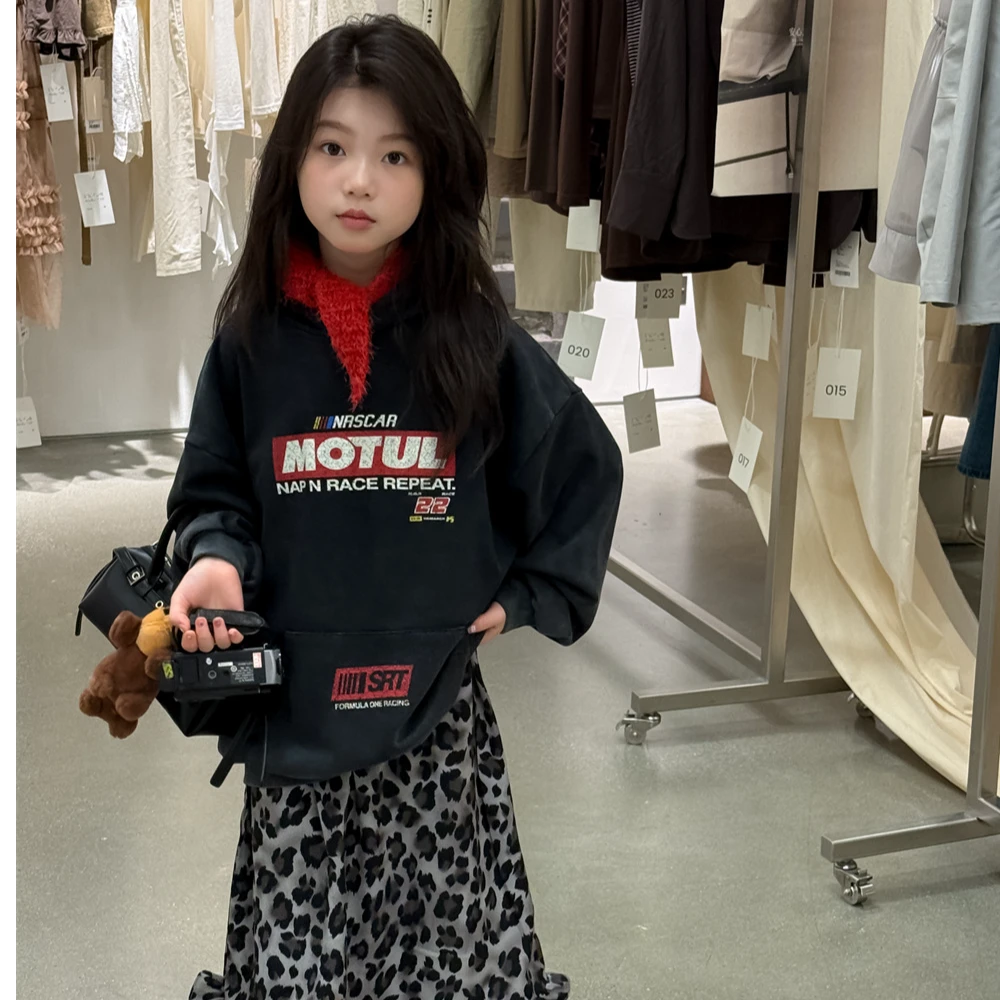 儿童卫衣2025秋装新款女童宽松连帽卫衣卡通字母女孩时髦上衣潮童