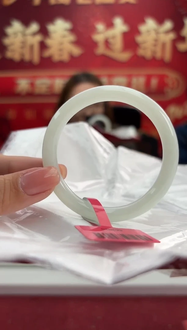 【闪购商品】翡翠手镯未镶嵌2手镯