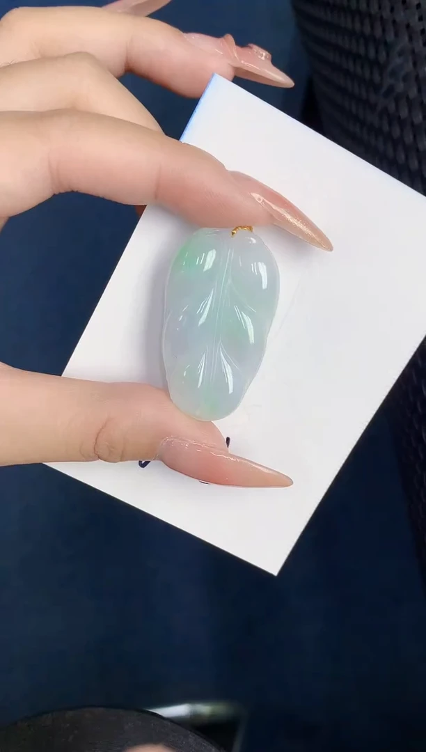 【闪购商品】翡翠颈饰18K金镶嵌000000000