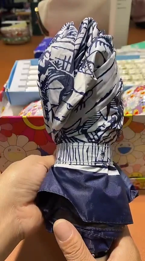 瓷片品牌 包包香水眼镜手表护肤品@@1