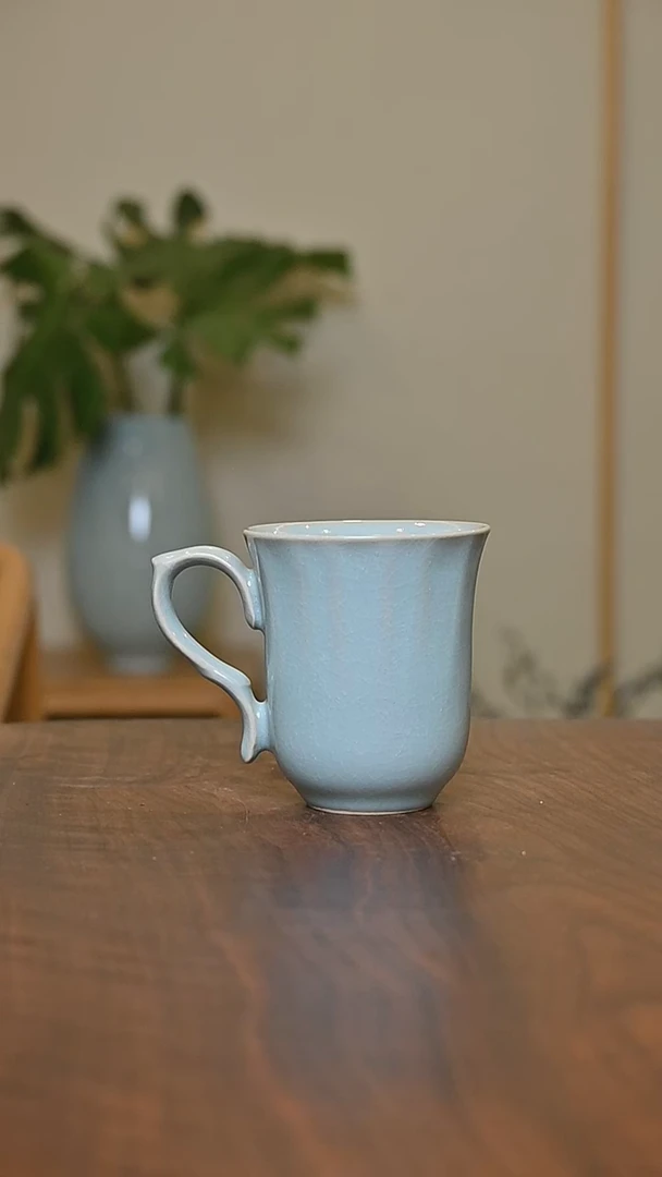 咖啡杯 天青 微瑕晨星密 朱家汝窑款
