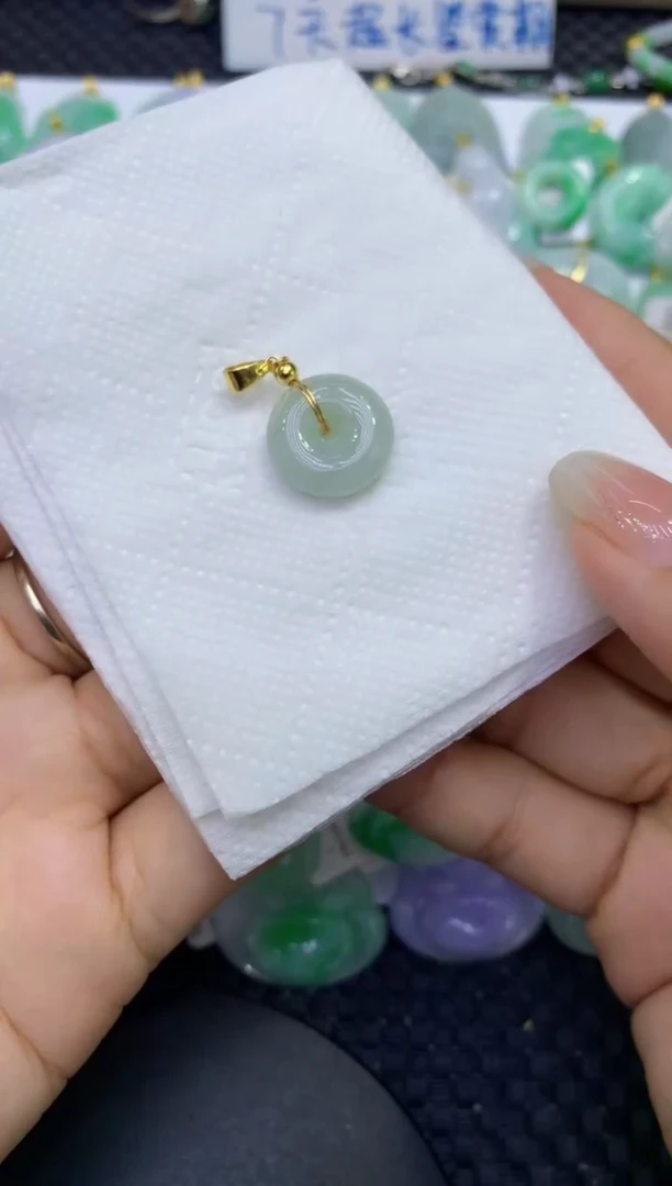 颈饰未镶嵌翡翠天然缅甸A货翡翠