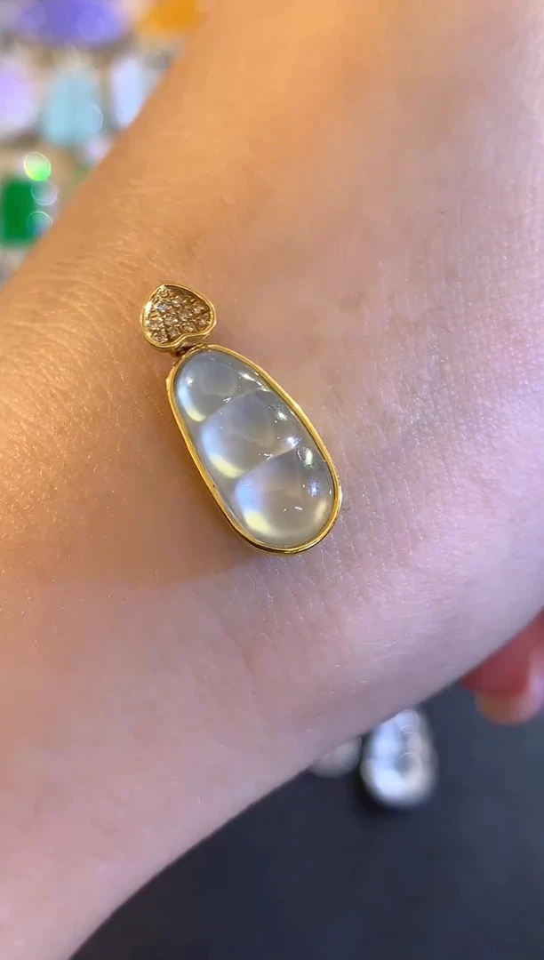 吊坠(不含链)18K金镶嵌翡翠a12