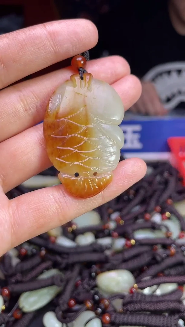 未镶嵌和田玉挂件1