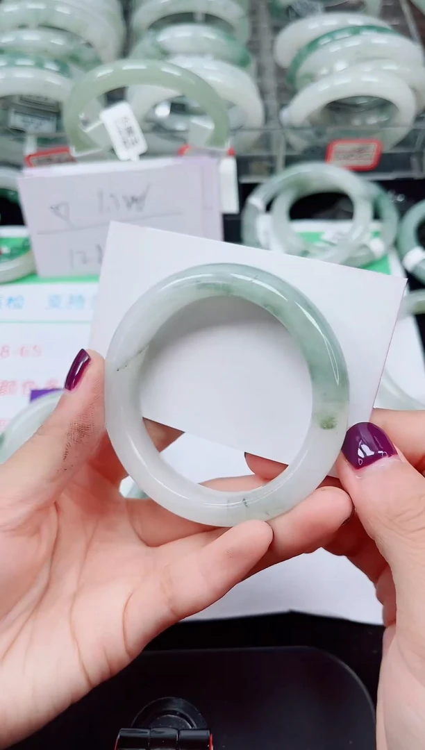 未镶嵌手镯石英质玉173-53/54