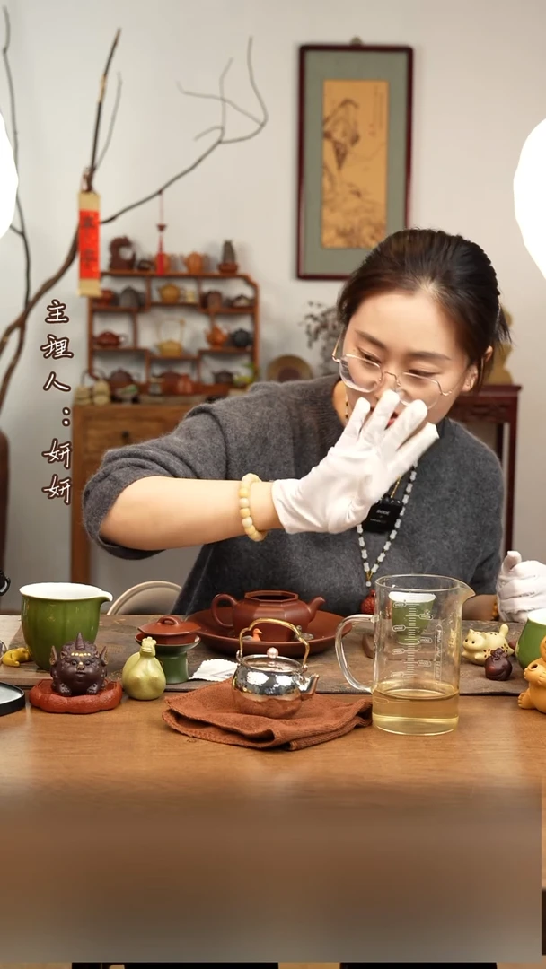 茶壶紫砂提梁银壶  122.2