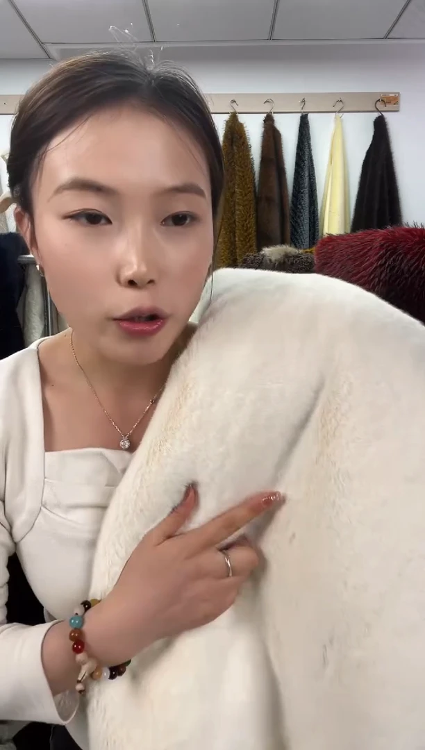 狐狸毛超级福利C15