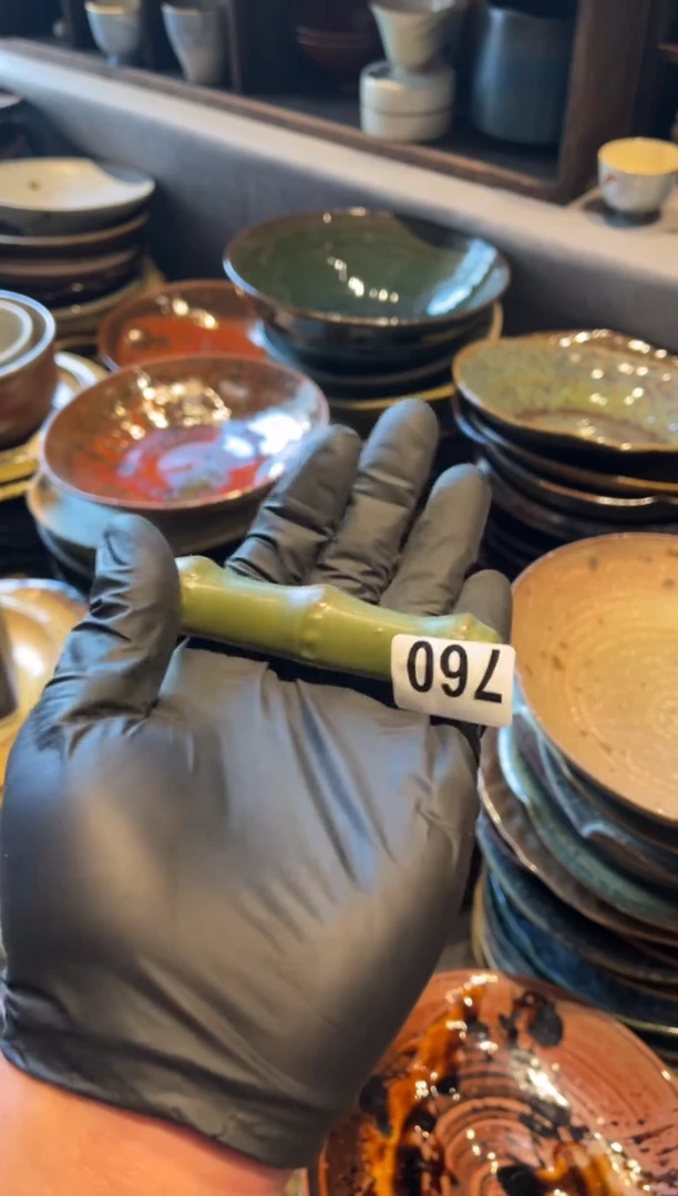 【闪购商品】瓷片760      竹子筷架1个
