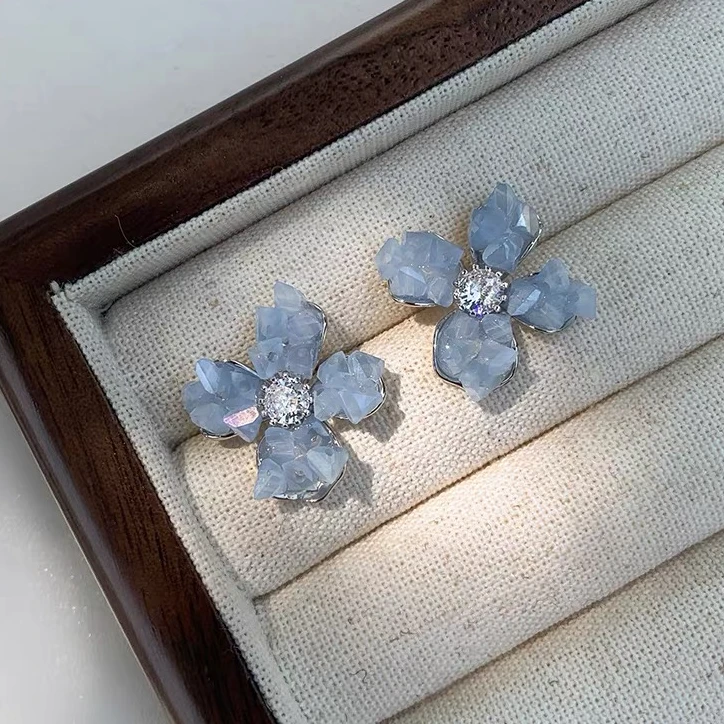 铜合金合成锆石耳饰 气质蓝色百搭复古法式小众简约温柔小清新