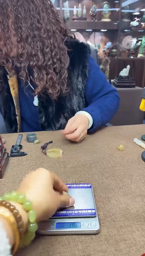 【闪购商品】和田玉颈饰未镶嵌1