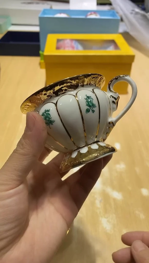 瓷片生活的本意就是开心@@1