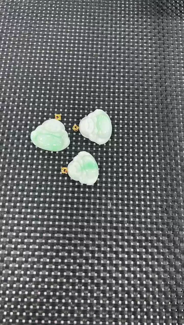 颈饰18K金镶嵌翡翠（多样性发一件）FC185