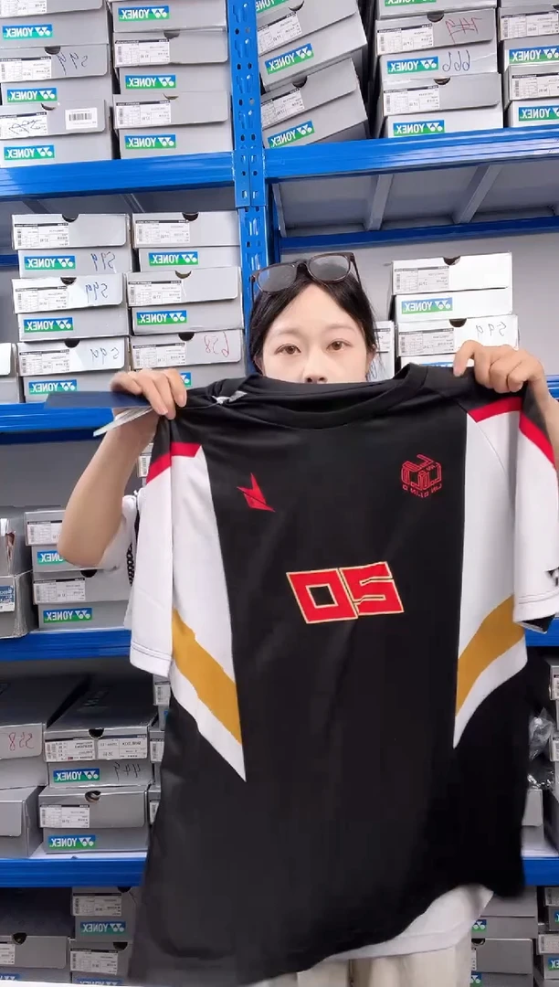 257号清仓衣服，不退不换！！！男款XL码