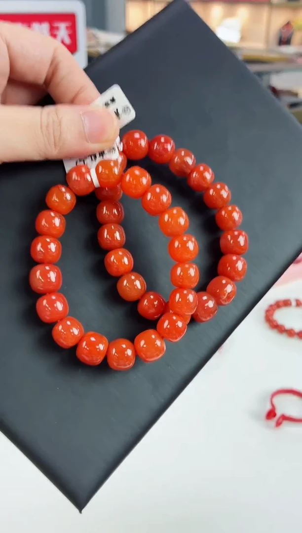 未镶嵌滴水洞老型手串12+南红玛瑙（多样式发其一）