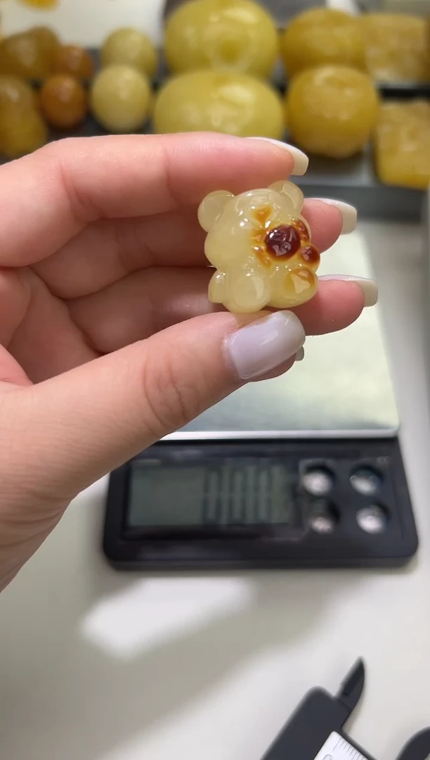 裸石琥珀未镶嵌琥珀蜜蜡吊坠