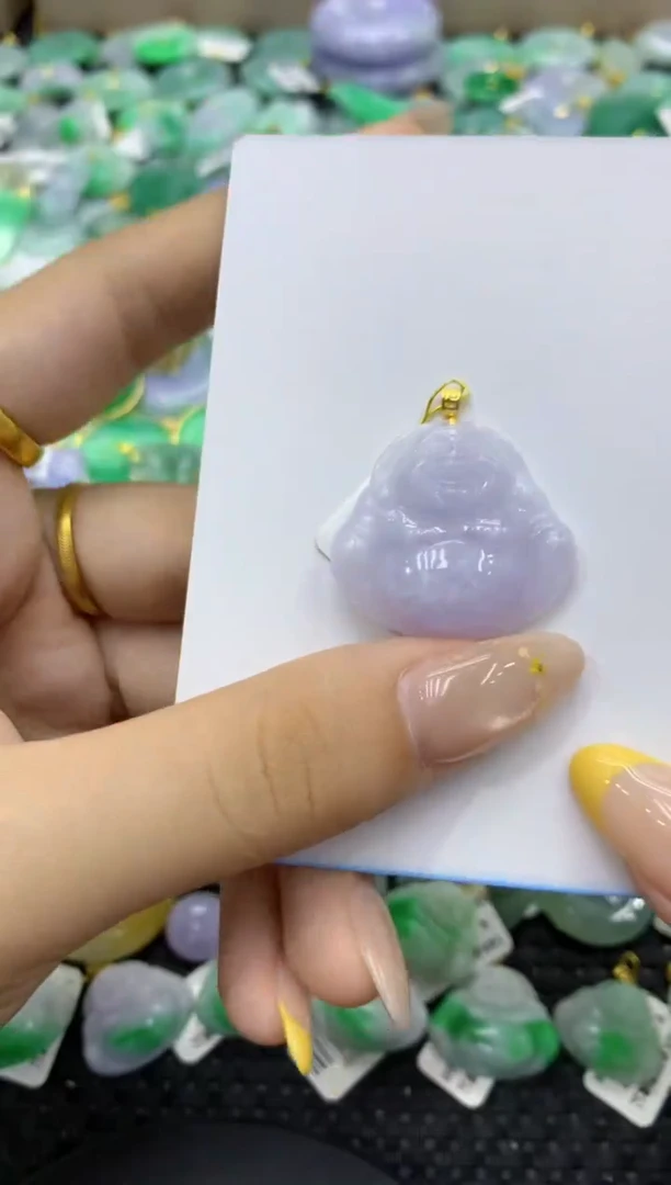 颈饰18K金镶嵌翡翠天然缅甸翡翠A货