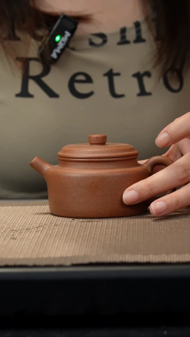 茶壶紫砂老段泥德钟180c