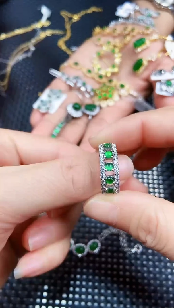 【闪购商品】翡翠戒指未镶嵌111111111