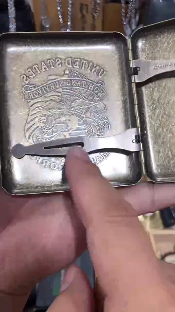 瓷片闪购商品  如图所示