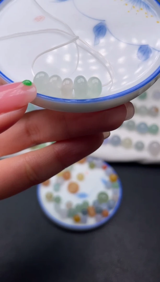 【闪购商品】翡翠颈饰未镶嵌啊A312