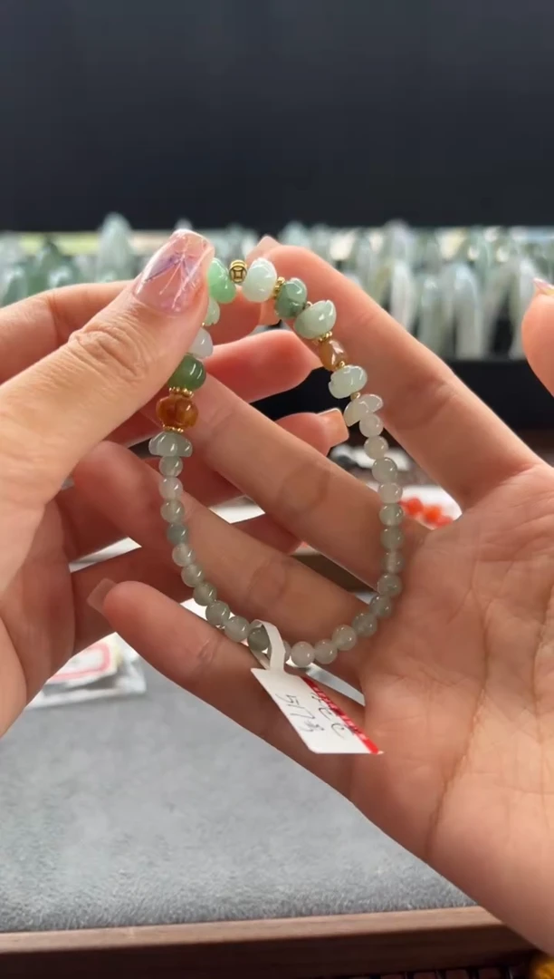 【闪购商品】翡翠手串未镶嵌517号