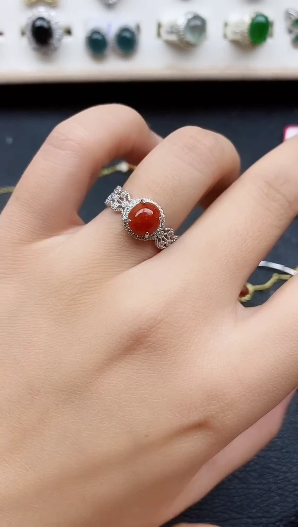 【闪购商品】翡翠戒指银S925镶嵌111111