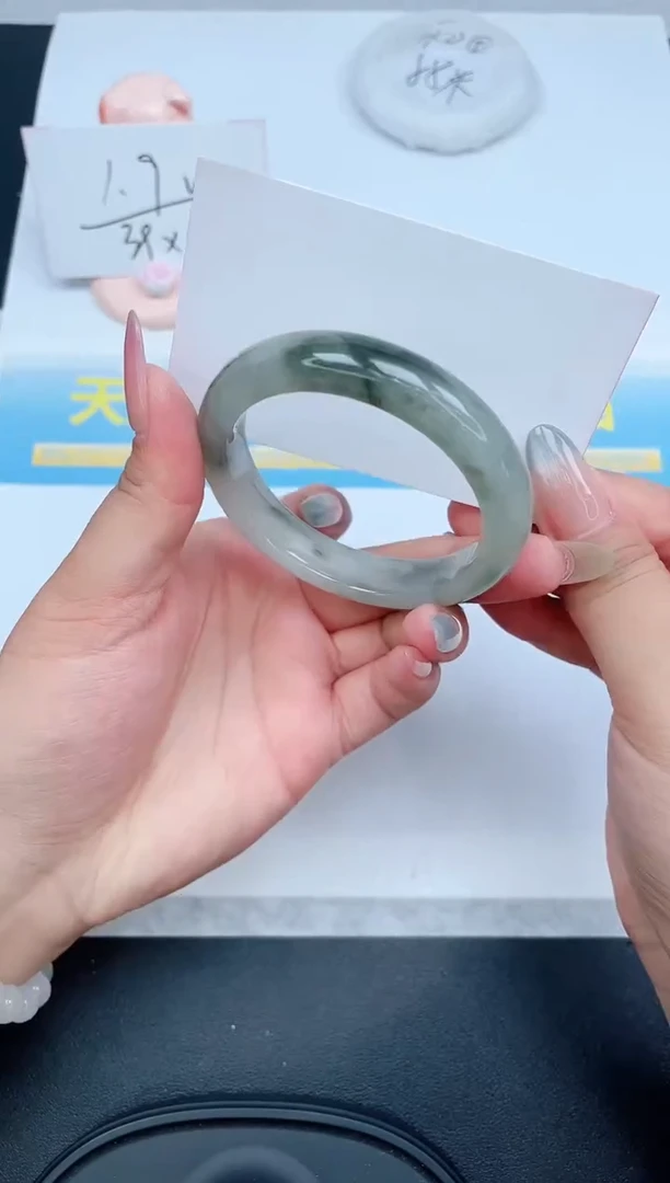 石英质玉手镯未镶嵌187-54