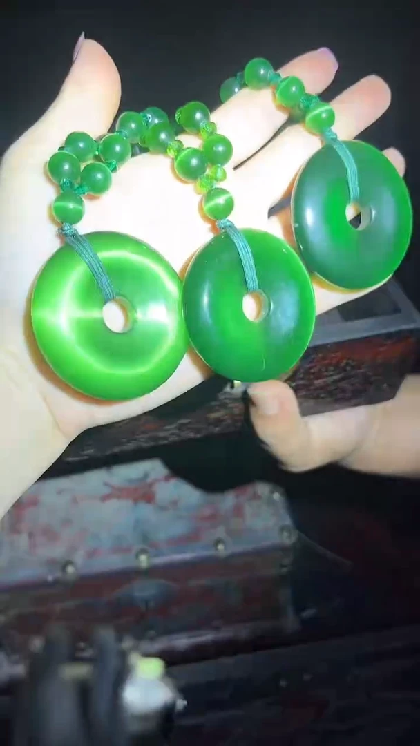 和田玉未镶嵌颈饰平安扣吊坠项链.2条.绿