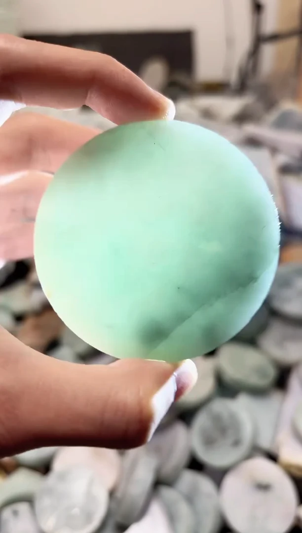 【闪购商品】翡翠颈饰未镶嵌A货吴玉243