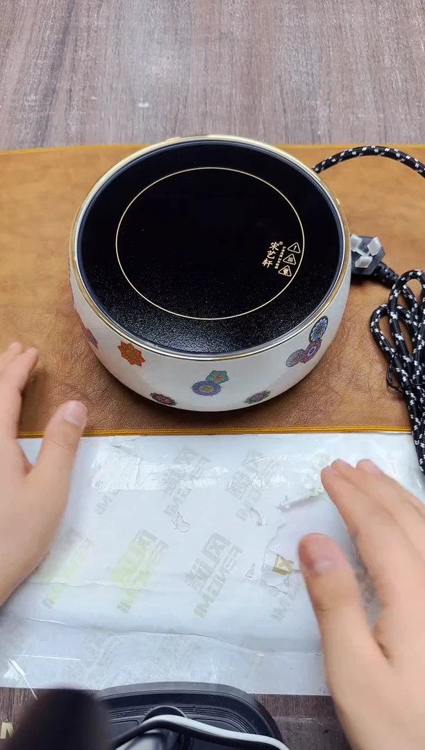 宋艺轩·圆满皮球花电陶炉