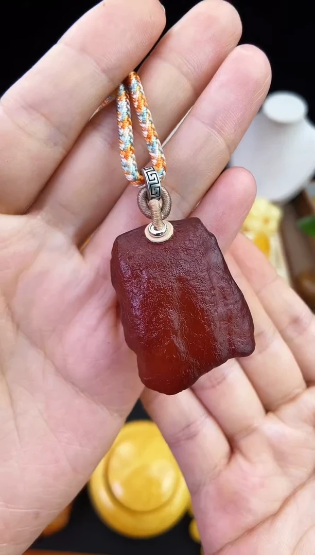 琥珀未镶嵌珠宝奇石柒月