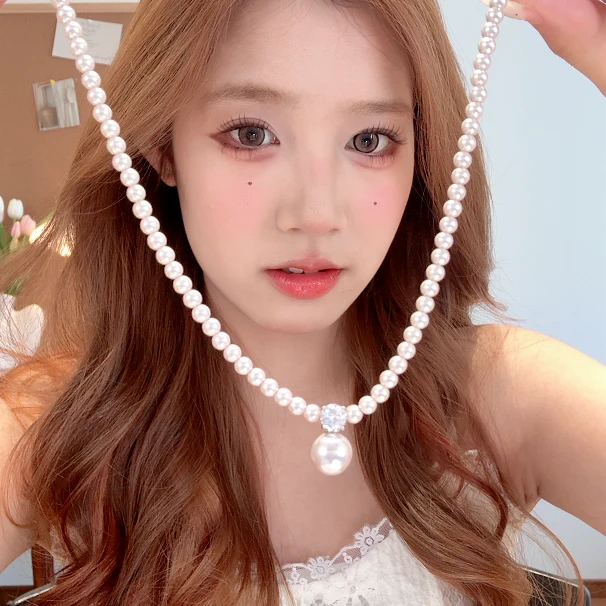 芒果饰品 铜合金仿珍珠项链 轻奢曼塔玫瑰珍珠项链女气质锁骨链