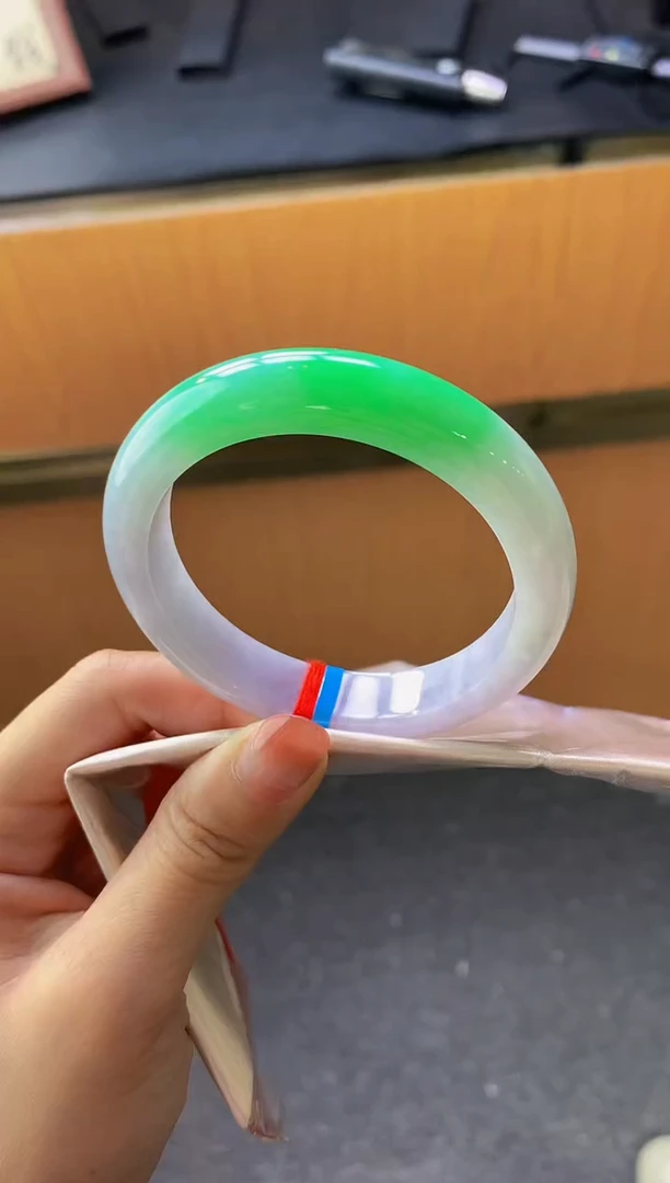 未镶嵌手镯翡翠- C350圈口 54.3全款11万 定金2万