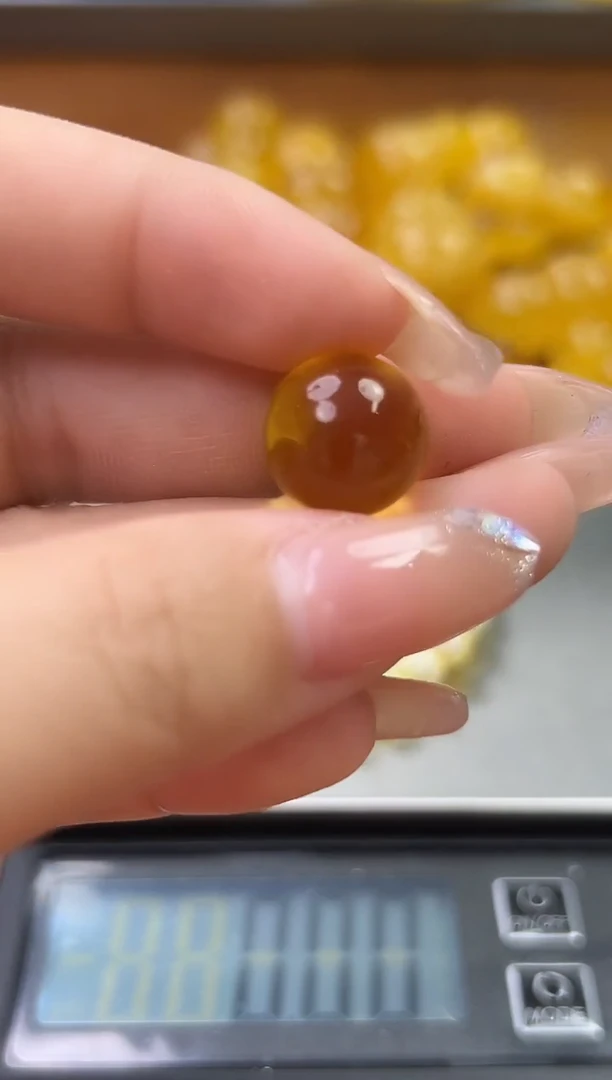 未镶嵌蜜蜡裸石琥珀蜜蜡吊坠