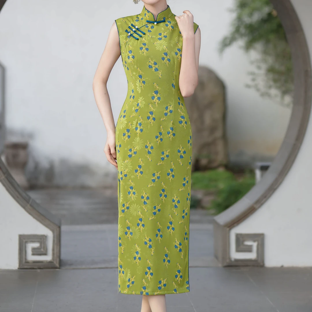 【风清余】2025春款新出炉醋酸重工压花气质日常碎花文艺中国风旗袍