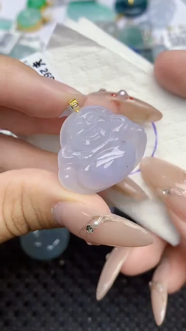 颈饰18K金镶嵌翡翠47   天然翡翠A货  百元以上9米证书费自理