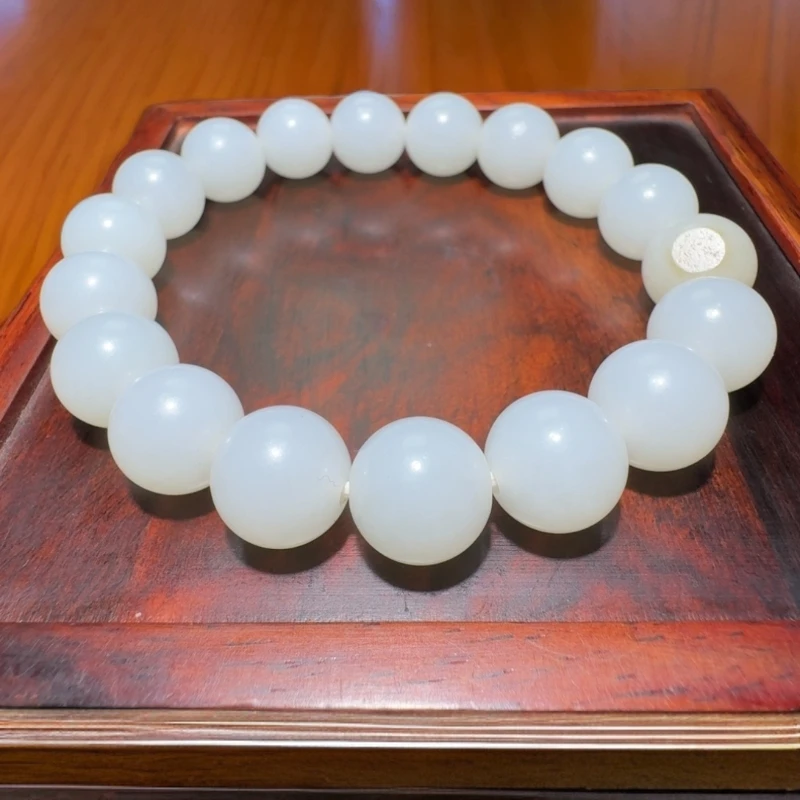 和田玉未镶嵌手串