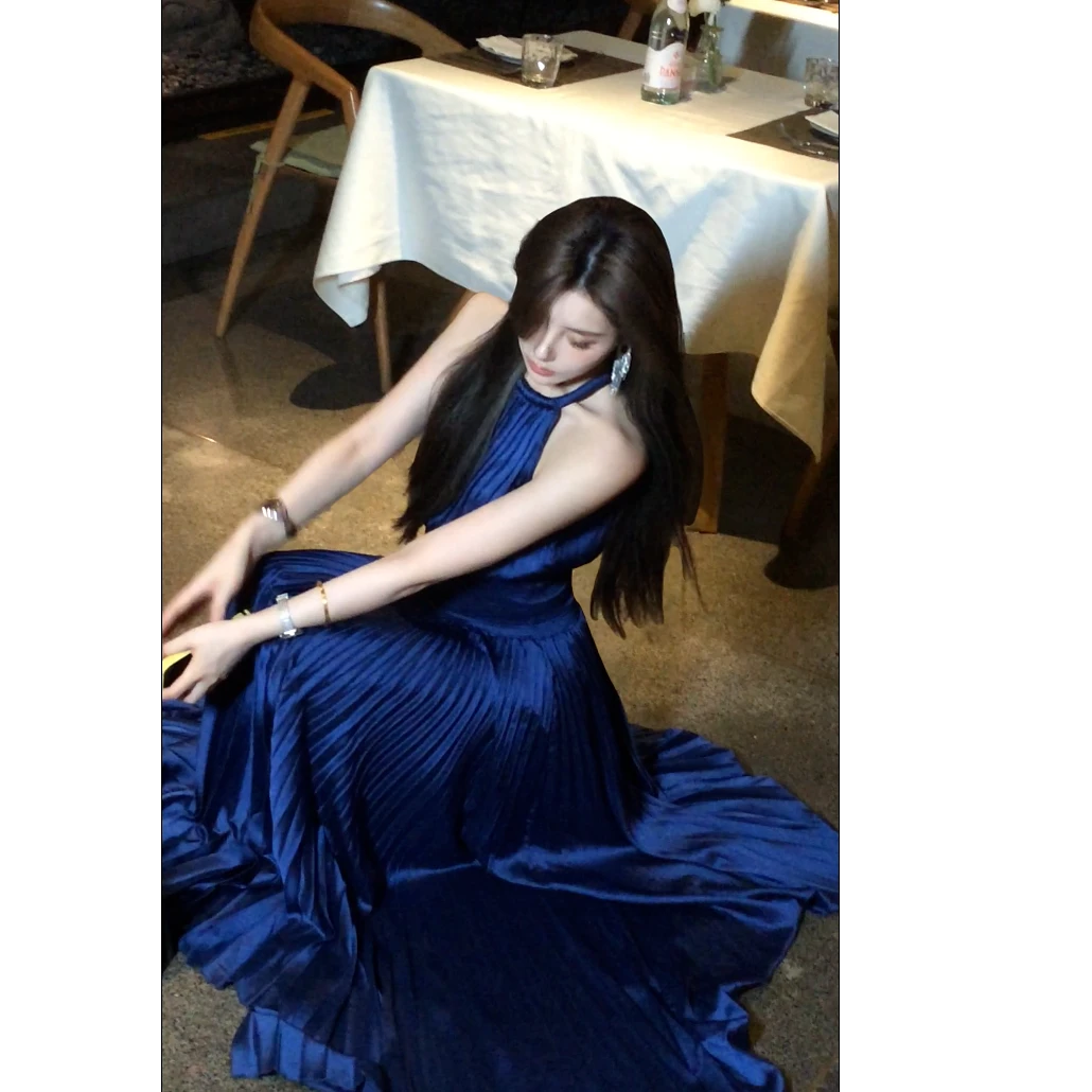 大璐●【蓝眼泪】连衣裙DLC5LYQ1855无袖挂脖重工千褶蓝色连衣裙